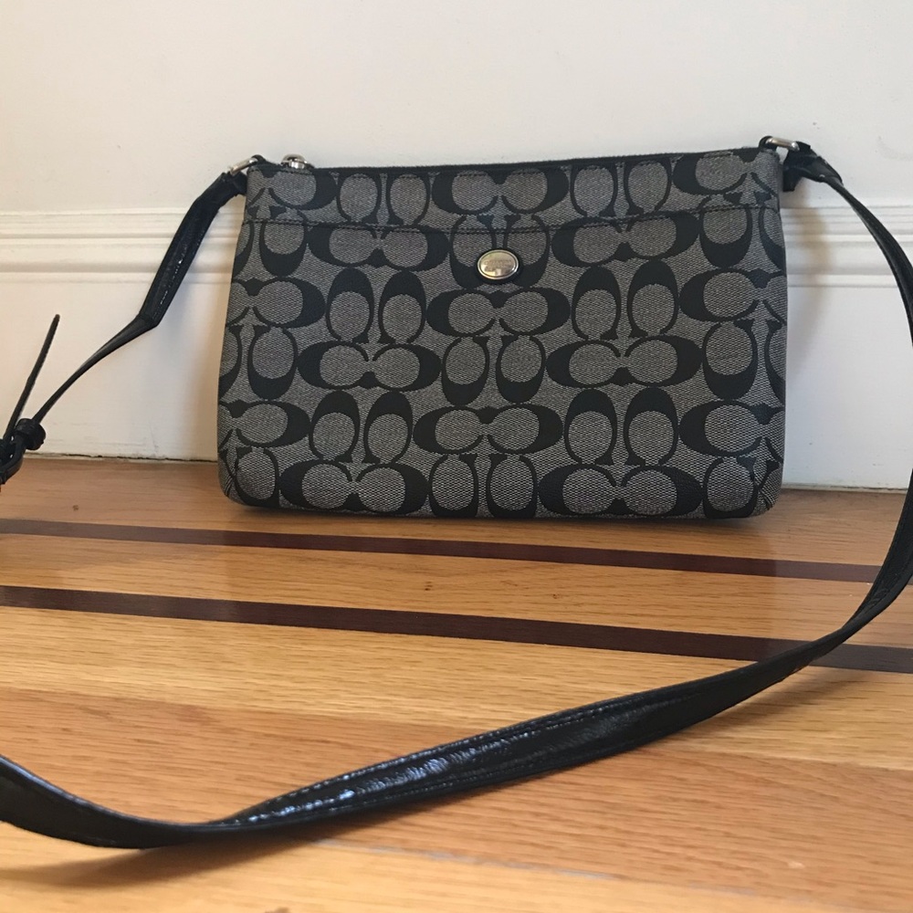 Coach small crossbody purse